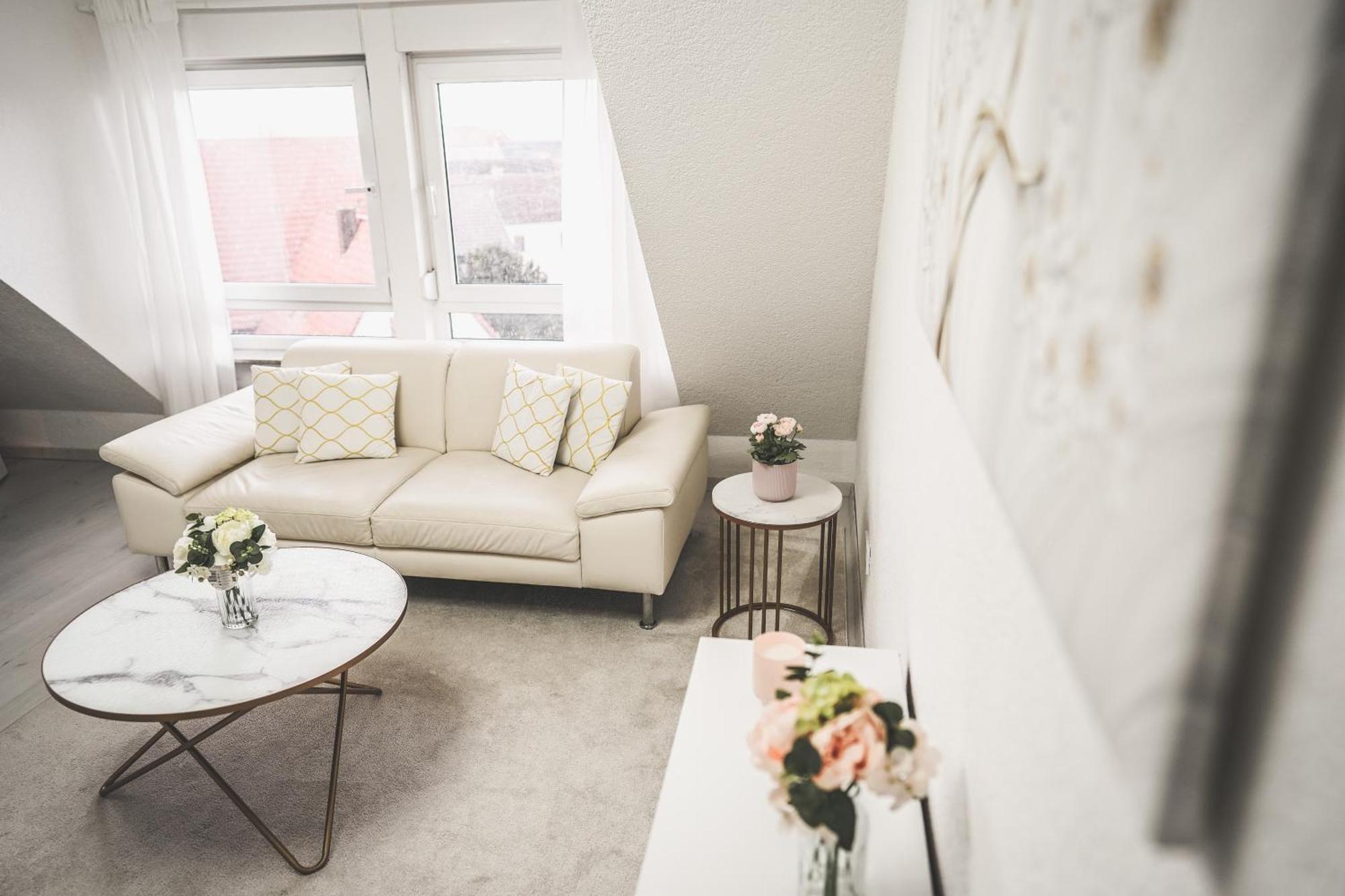 Luxus Maisonette Wohnung Am See, Wehome Premium 장크트 레온 로트 외부 사진