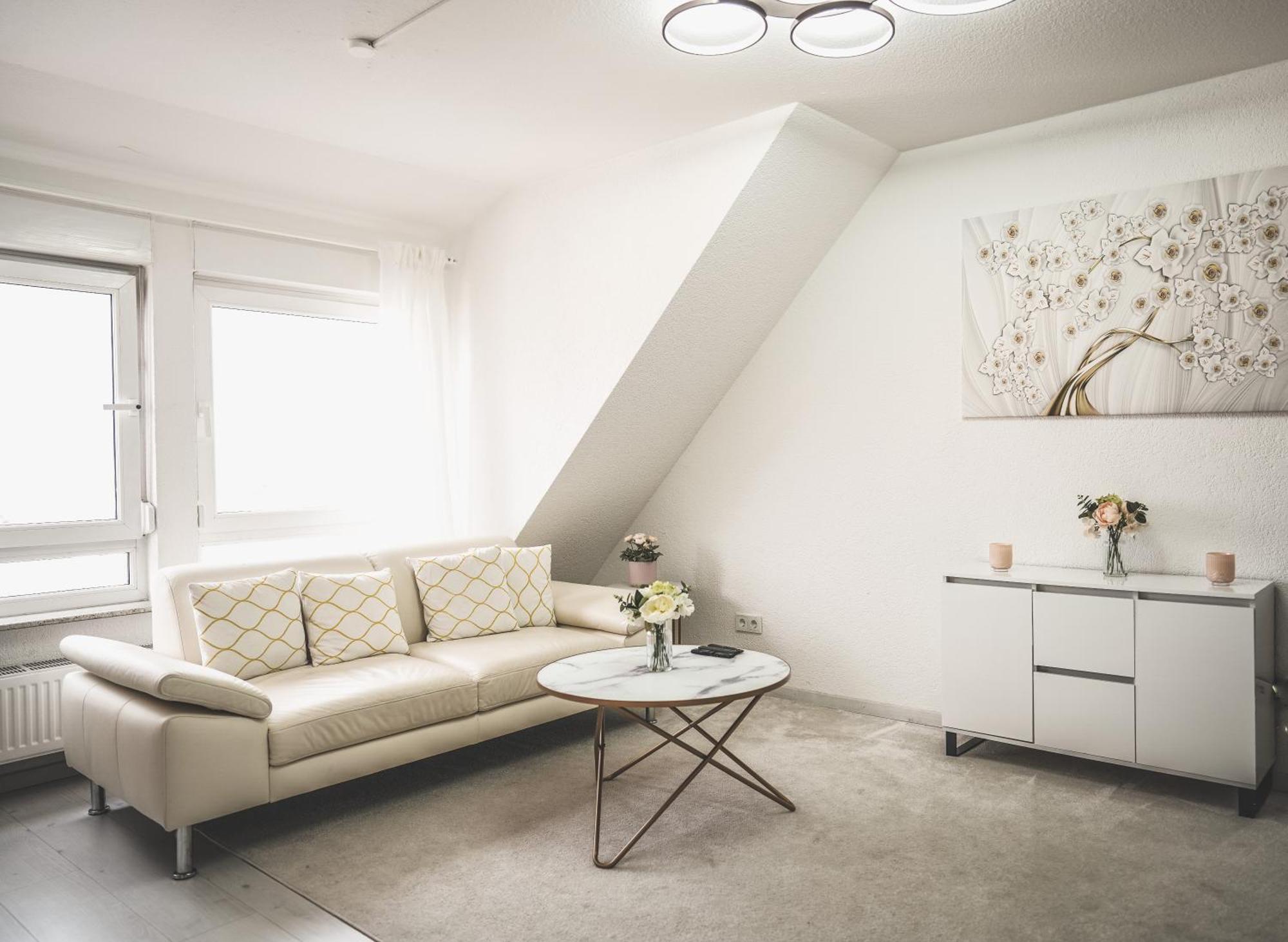 Luxus Maisonette Wohnung Am See, Wehome Premium 장크트 레온 로트 외부 사진